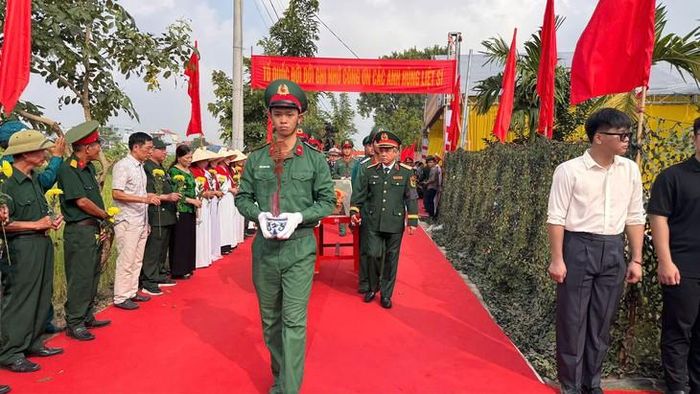 Sau hơn 7 tháng triển khai, thành phố Hải Phòng đã vượt tiến độ cấp trên giao tại giai đoạn 1. Ảnh: Tiến Sinh