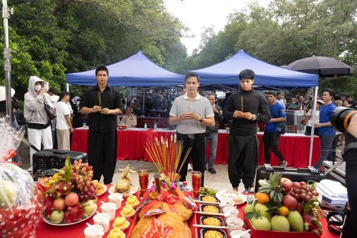 Quốc Anh trong ngày khai máy phim điện ảnh "Đặc công Rừng Sác"