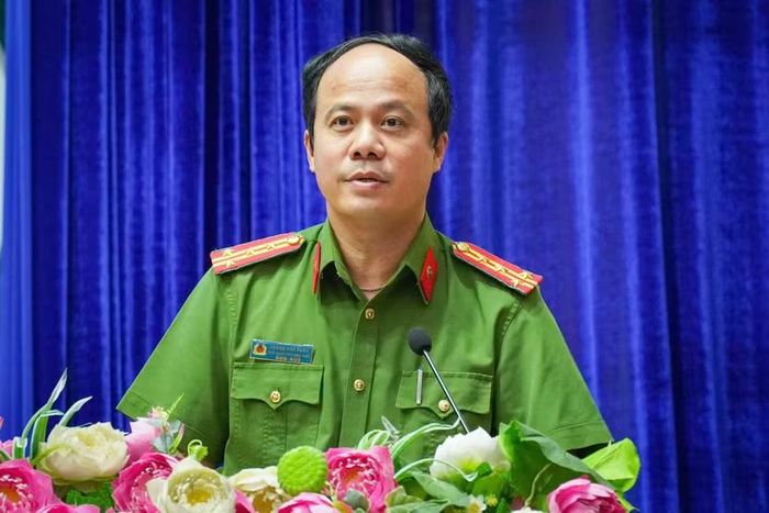 Đại tá, PGS.TS Hoàng Anh Tuấn, Phó Giám đốc Học viện CSND chỉ đạo tại hội nghị