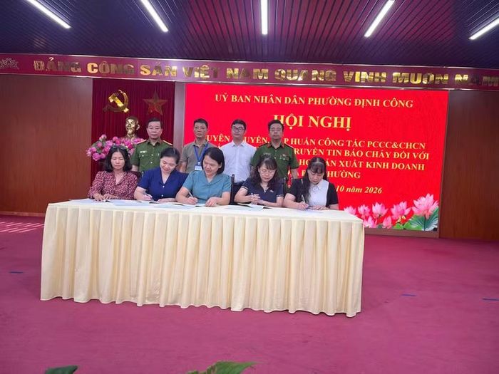 Đội chữa cháy và CNCH khu vực số 12 đẩy mạnh tuyên truyền PCCC, thúc đẩy lắp đặt thiết bị truyền tin báo cháy