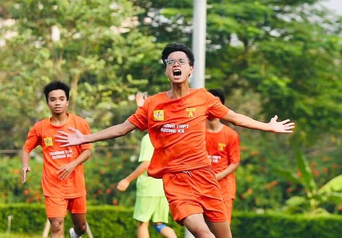 Bảng Ô: THPT Hoàng Văn Thụ 2-2 THPT Dương Xá