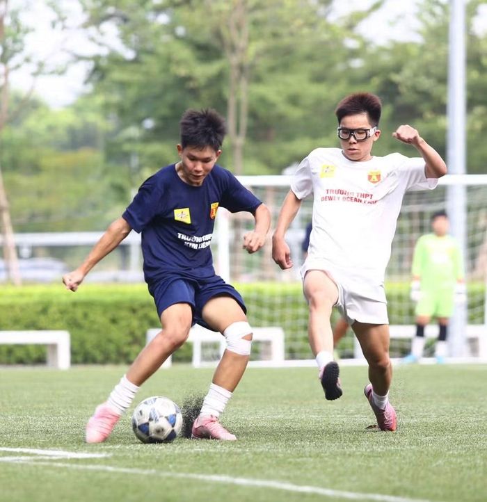 Bảng N: THPT Dewey Ocean Park 0-1 THPT Kim Liên