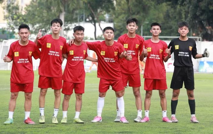 3 điểm đầu tay tiếp thêm tự tin cho đội bóng áo đỏ