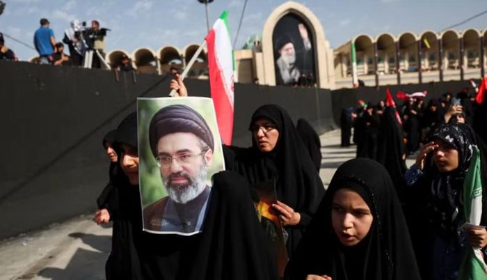Ông nhấn mạnh Washington cần đáp ứng những điều kiện do Iran đưa ra, đồng thời bảo vệ những gì Tehran gọi là "mặt trận kháng chiến".
