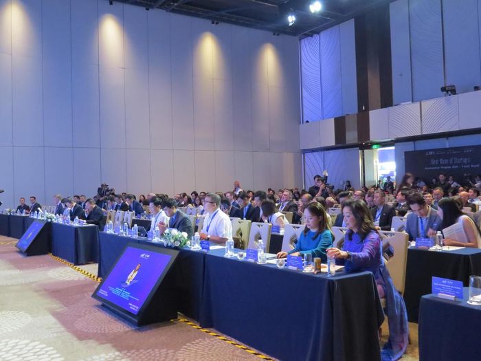 Trong bốn ngày, AEF 2026 có hơn 300 lượt phát biểu, tham luận và chia sẻ; 22 phiên thảo luận chuyên đề, chuyên sâu, cấp cao. Ảnh: N.T