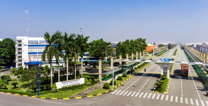 Một số khu công nghiệp đang đẩy mạnh chuyển đổi toàn diện sang mô hình xanh, thông minh và bền vững nhằm đón đầu dòng vốn FDI công nghệ cao. Ảnh: TL