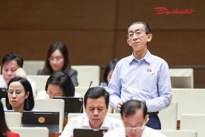 Ông Trần Hoàng Ngân phát biểu (Ảnh: Quang Vinh)