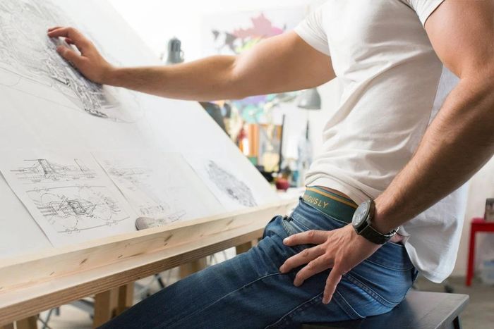 Nhiều thói quen sinh hoạt hàng ngày có thể làm tăng nguy cơ tổn thương thận mà không gây ra triệu chứng rõ ràng ở giai đoạn đầu. Ảnh: Shutterstock.
