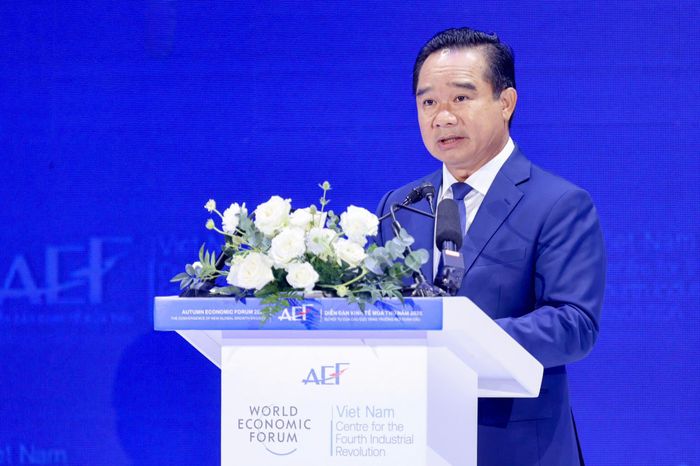  Ông Nguyễn Văn Được, Chủ tịch UBND TP.HCM, phát biểu khai mạc tại Phiên toàn thể cấp cao trong khuôn khổ AEF 2026. Ảnh: BTC. 