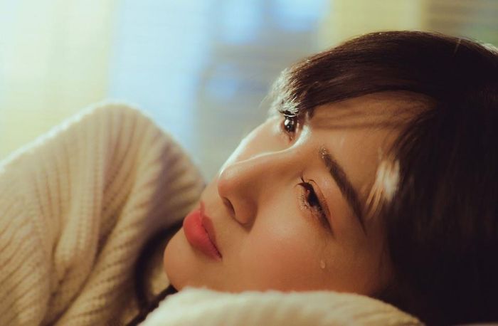 Một số người thường xuyên xin lỗi vì lo sợ làm phật lòng người khác, ngay cả khi bản thân không làm gì sai. Ảnh: Andy Lee/Pexels .