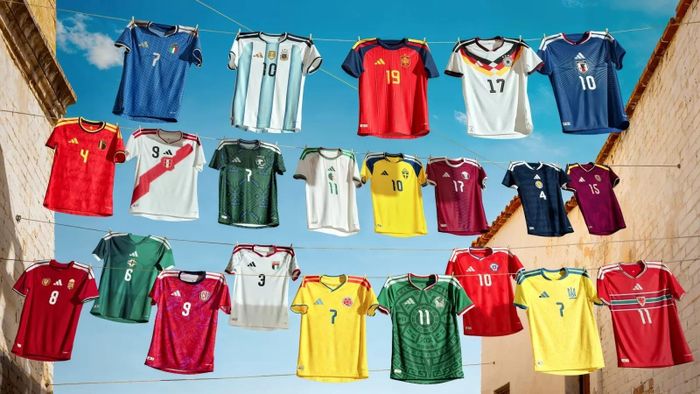 adidas tài trợ áo đấu cho 14 đội tuyển trong khuôn khổ World Cup 2026. Ảnh: adidas.