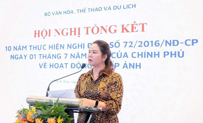 Bà Phạm Thị Kim Oanh, Phó Cục trưởng Cục Công nghiệp văn hóa và Bản quyền tác giả, phát biểu tại hội nghị. Ảnh: BTC