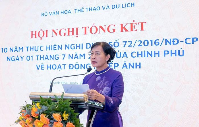 NSNA Trần Thị Thu Đông - Phó Chủ tịch Liên hiệp Các hội văn học nghệ thuật Việt Nam, Chủ tịch Hội Nghệ sĩ Nhiếp ảnh Việt Nam. Ảnh: BTC