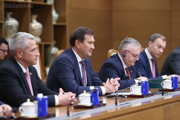 Bộ trưởng Ryzhenkov cho biết Bộ Ngoại giao Belarus luôn phối hợp chặt chẽ với Bộ Ngoại giao Việt Nam trên cả bình diện song phương và đa phương - Ảnh: chinhphu.vn/Nhật Bắc