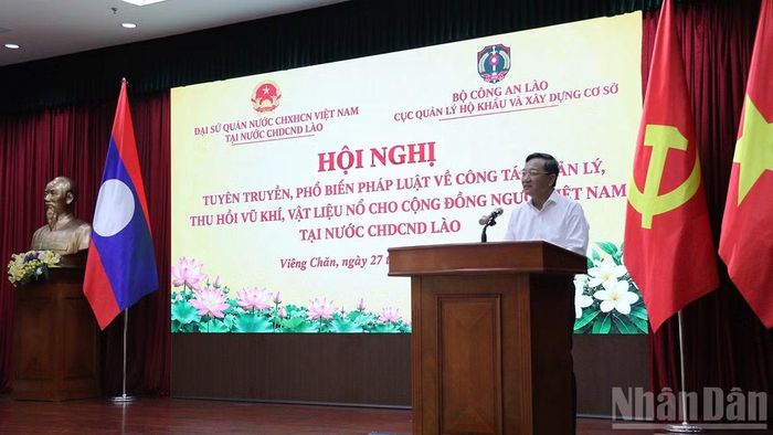 Đại sứ Nguyễn Minh Tâm phát biểu tại hội nghị. (Ảnh: DUY TOÀN)