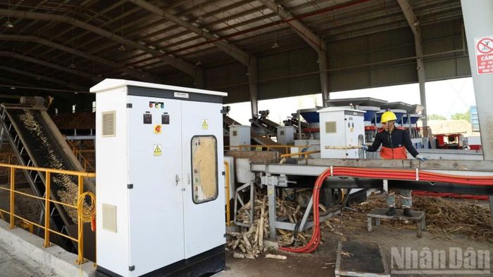 Sản xuất công nghiệp được tỉnh Tuyên Quang kỳ vọng đóng góp lớn vào chỉ tiêu tăng trưởng trong những tháng cuối năm. (Ảnh: ĐỨC THẮNG)