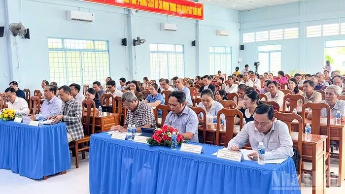 Đại biểu tham dự hội thảo. (Ảnh: BÁ DŨNG)