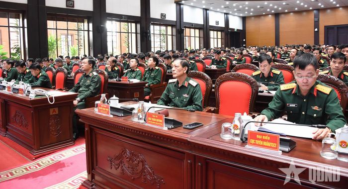 Các đại biểu dự hội nghị.