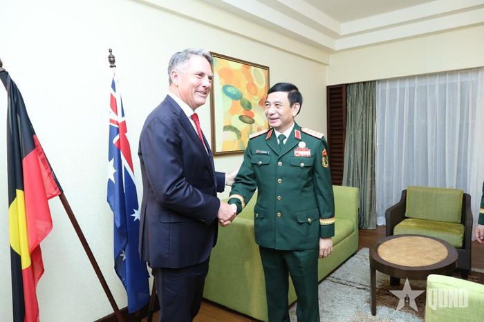 Đại tướng Phan Văn Giang gặp song phương Phó thủ tướng kiêm Bộ trưởng Bộ Quốc phòng Australia Richard Marles.