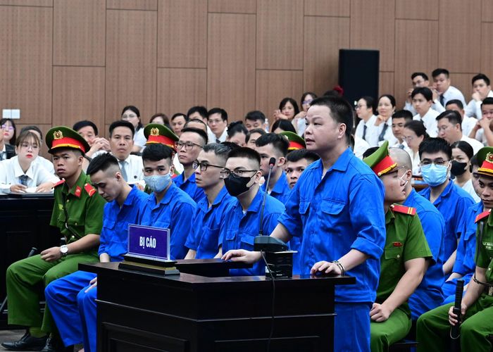  Bị cáo Lê Khắc Ngọ tại phiên tòa. Ảnh: GIA KHÁNH 