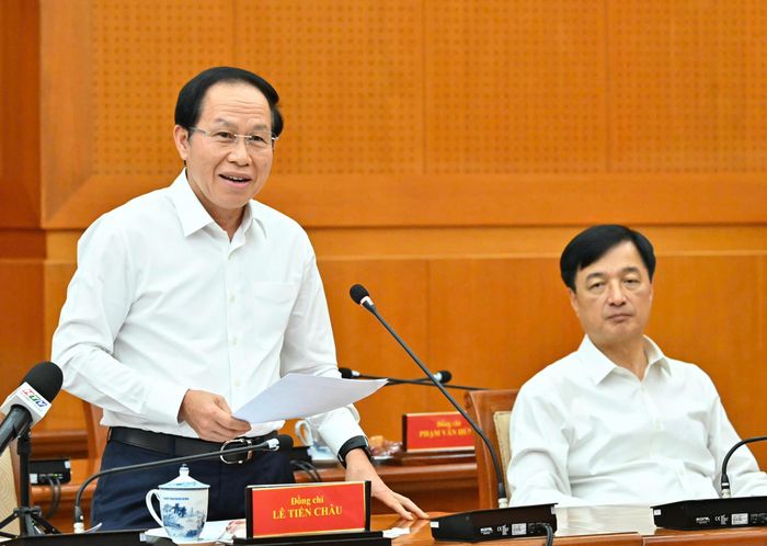  Phó Thủ tướng Lê Tiến Châu phát biểu tại buổi làm việc. Ảnh VIỆT DŨNG 