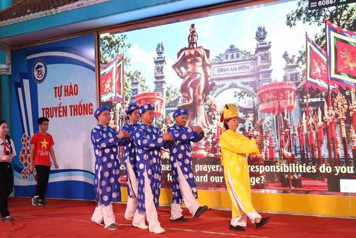  Chuyên đề góp phần mở rộng không gian giáo dục, tạo sự gắn kết giữa học tập trên lớp với hoạt động trải nghiệm, giáo dục truyền thống và rèn luyện kỹ năng. 