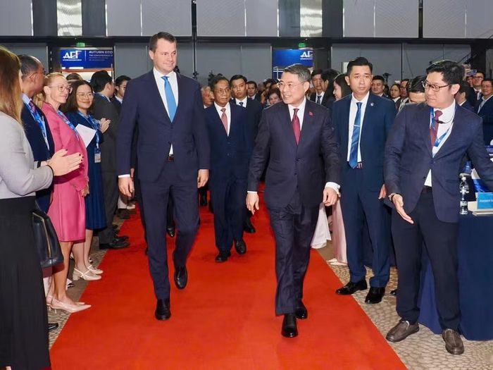 Thủ tướng Lê Minh Hưng dự phiên khai mạc và đối thoại cấp cao tại Diễn đàn Kinh tế Mùa Thu 2026 tổ chức tại TPHCM. Ảnh: BTC.
