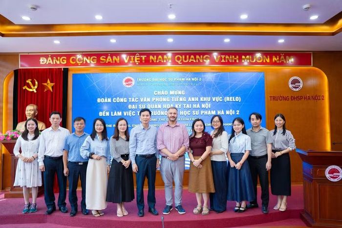 Trường ĐHSP Hà Nội 2 có buổi làm việc với đại diện Văn phòng Tiếng Anh Khu vực (RELO) - Đại sứ quán Hoa Kỳ.