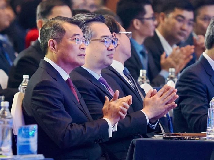 Thủ tướng Lê Minh Hưng cùng các lãnh đạo tham dự Diễn đàn Kinh tế mùa Thu 2026. (Nguồn: BTC)