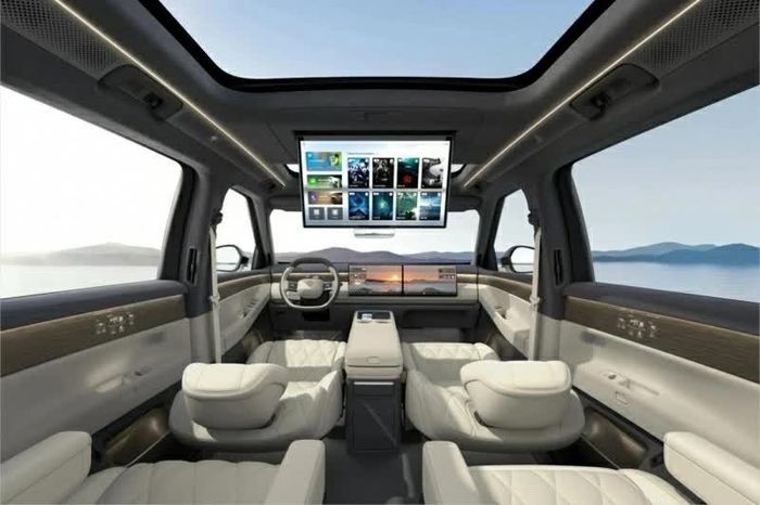 Khoang nội thất Volkswagen ID. Era 9X được xây dựng quanh hệ thống giải trí màn hình lớn.