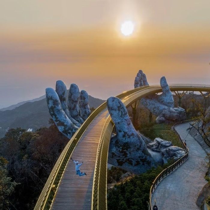 Đà Nẵng không chỉ được lựa chọn bởi một danh thắng riêng lẻ mà còn bởi khả năng kết hợp nhiều trải nghiệm trong cùng một chuyến đi. Ảnh: Lê Huy Tuấn