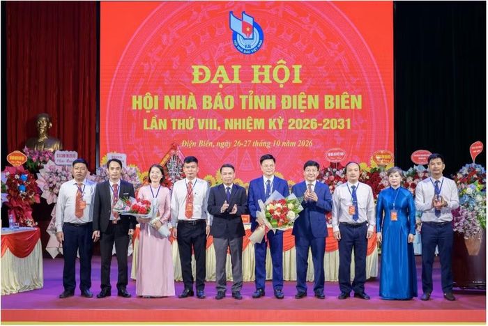 Ban Chấp hành Hội Nhà báo tỉnh Điện Biên khóa VIII, nhiệm kỳ 2026 - 2031 ra mắt Đại hội