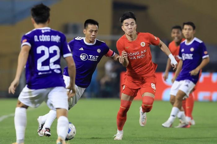 V.League cần sự minh bạch và công bằng làm nền tảng cho sự phát triển bền vững
