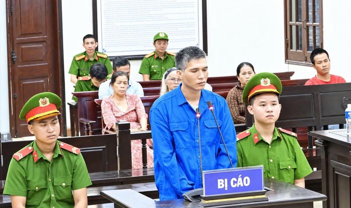 Bị cáo Hùng tại phiên toà sơ thẩm.