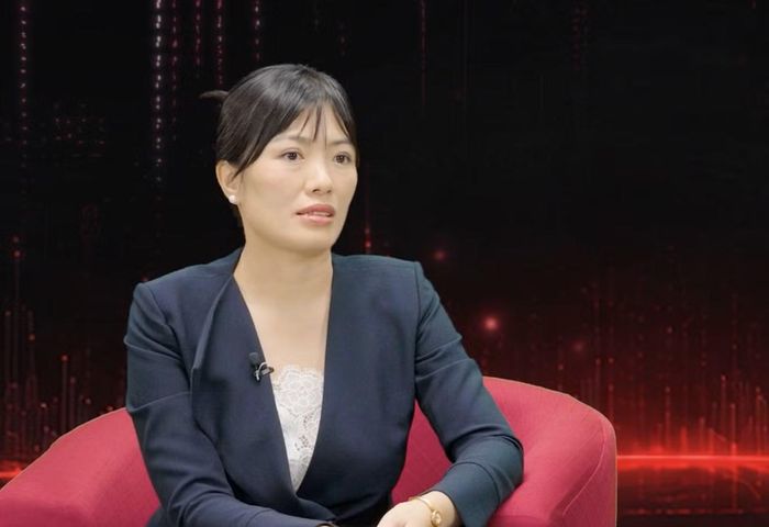 Bà Nguyễn Thị Kim Dung, Quản lý khách hàng cấp cao của AVEVA Việt Nam, chia sẻ tại Tọa đàm.