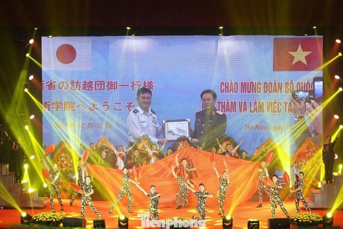 Chương trình nghệ thuật đặc sắc tại lễ kỷ niệm.