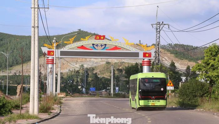 Phần đầu tuyến nhiều đoạn đã hoàn tất việc mở rộng, tạo diện mạo khang trang cho khu vực.