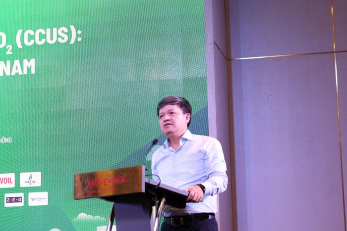 Ông Tạ Đình Thi phát biểu tại Hội thảo“Công nghệ thu giữ, sử dụng và lưu trữ CO₂ (CCUS): Giải pháp thúc đẩy Net Zero tại Việt Nam” sáng 27/10.