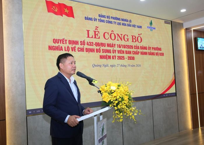 Đồng chí Bùi Ngọc Dương - Bí thư Đảng ủy, Chủ tịch HĐQT BSR phát biểu giao nhiệm vụ cho các tân Ủy viên BCH Đảng bộ BSR.