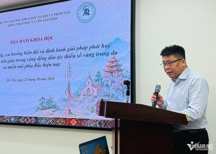  PGS. TS. Nguyễn Trường Giang, Trưởng khoa Nhân học và Tôn giáo học, Trường Đại học Khoa học xã hội và nhân văn, Đại học Quốc gia Hà Nội. Ảnh: Bình Minh