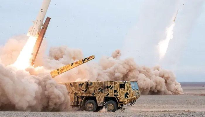 Các vụ phóng tên lửa của Iran. Ảnh: defencesecurityasia.com