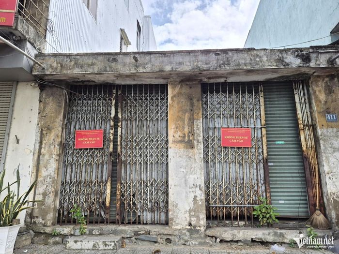 Nằm trên trục đường Trường Chinh thuộc phường An Khê và Cẩm Lệ có 4 nhà đất cho thuê mục đích thương mại dịch vụ và giao thông. Trong ảnh là nhà đất số 411 Trường Chinh.