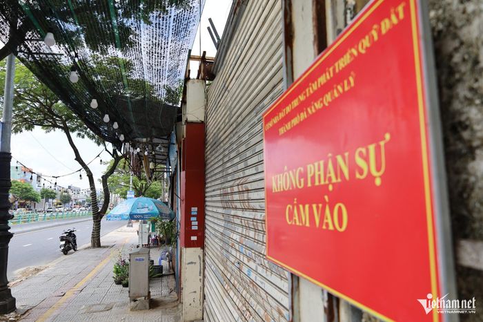 Nhà đất này nằm sát bên hầm chui Điện Biên Phủ, được cho thuê với mục đích đất công trình giao thông.
