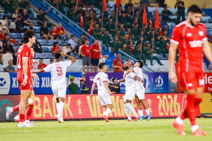 Luiz Antonio ăn mừng bàn thắng mở tỷ số vào lưới Thể Công - Viettel. Ảnh: HLHT FC.