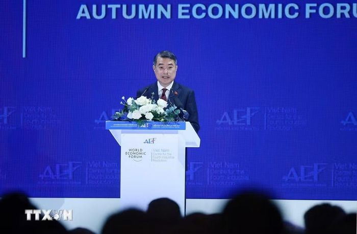 Thủ tướng Lê Minh Hưng phát biểu tại Phiên toàn thể cấp cao Diễn đàn Kinh tế Mùa Thu 2026 (AEF 2026). (Ảnh: Dương Giang/TTXVN)