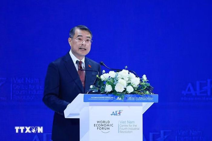 Thủ tướng Lê Minh Hưng phát biểu tại Phiên toàn thể cấp cao Diễn đàn Kinh tế Mùa Thu 2026 (AEF 2026). (Ảnh: Dương Giang/TTXVN)