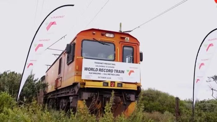 Tập đoàn vận tải nhà nước Transnet của Nam Phi tuyên bố đây có thể là đoàn tàu hàng dài nhất thế giới. (Ảnh: Transnet)