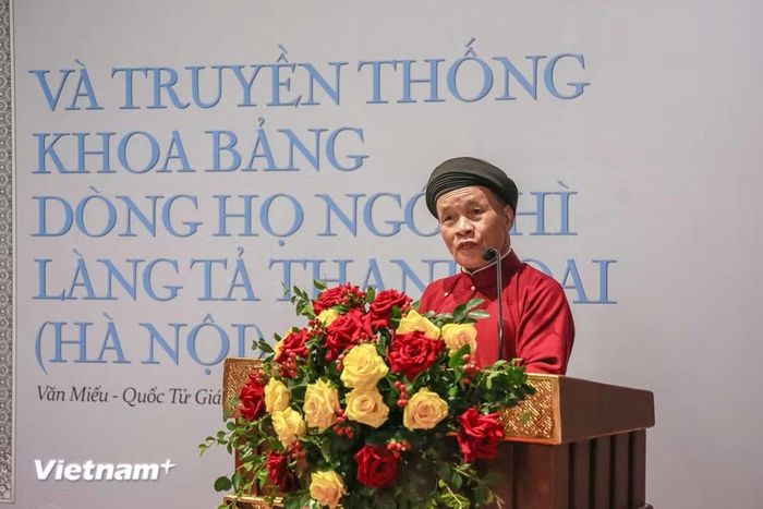 Phó Giáo sư-Tiến sỹ Bùi Xuân Đính tham luận tại Hội thảo. (Ảnh: Trịnh Ngọc/Vietnam+)