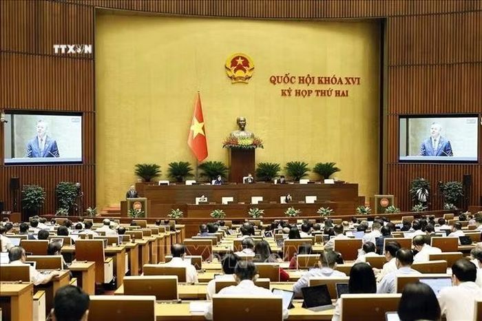 Bộ trưởng Bộ Tài chính Ngô Văn Tuấn phát biểu giải trình, làm rõ một số vấn đề đại biểu Quốc hội nêu. Ảnh: Doãn Tấn/TTXVN