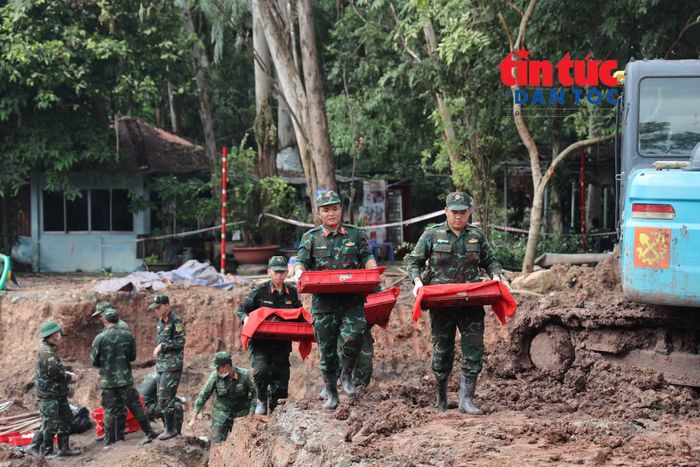 Tính từ ngày 23/6 đến hết ngày 28/10/2026, các lực lượng đã phát hiện, quy tập 852 hài cốt liệt sĩ tại Công viên Lê Thị Riêng.